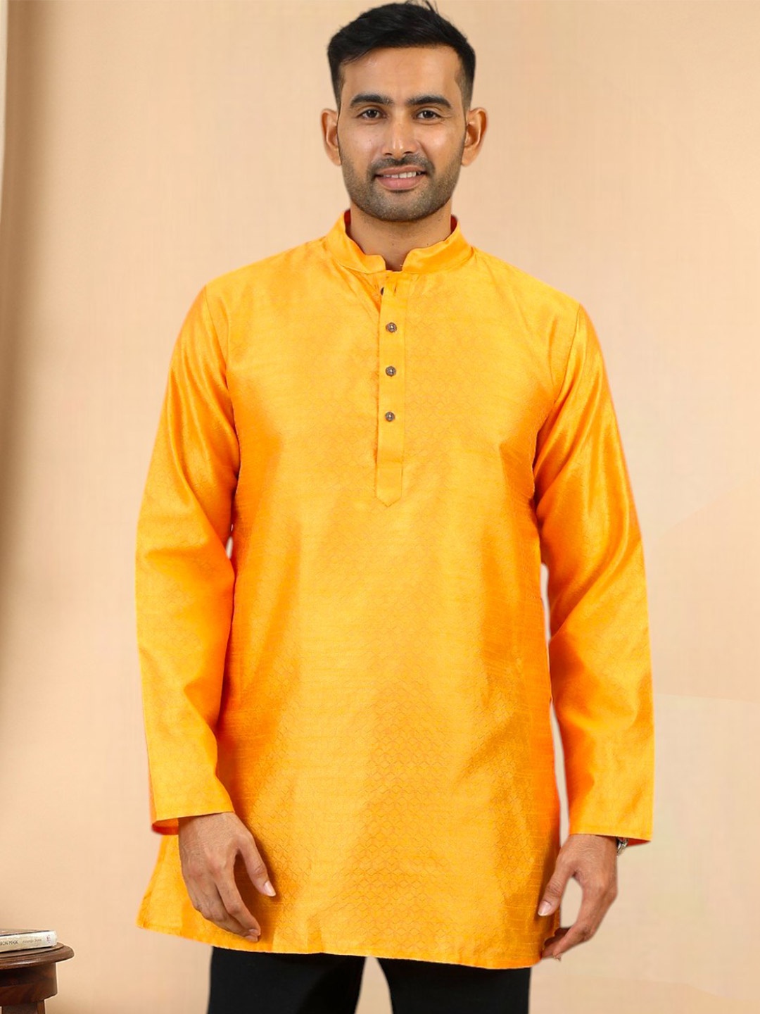 

TATTVA Men Kurta, Yellow