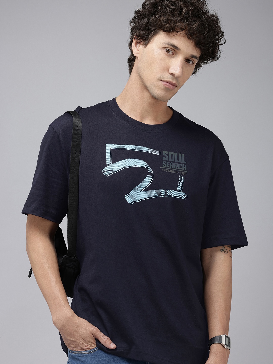 

SPYKAR Brand Logo Printed Drop-Shoulder Sleeves Oversized T-shirt, Navy blue
