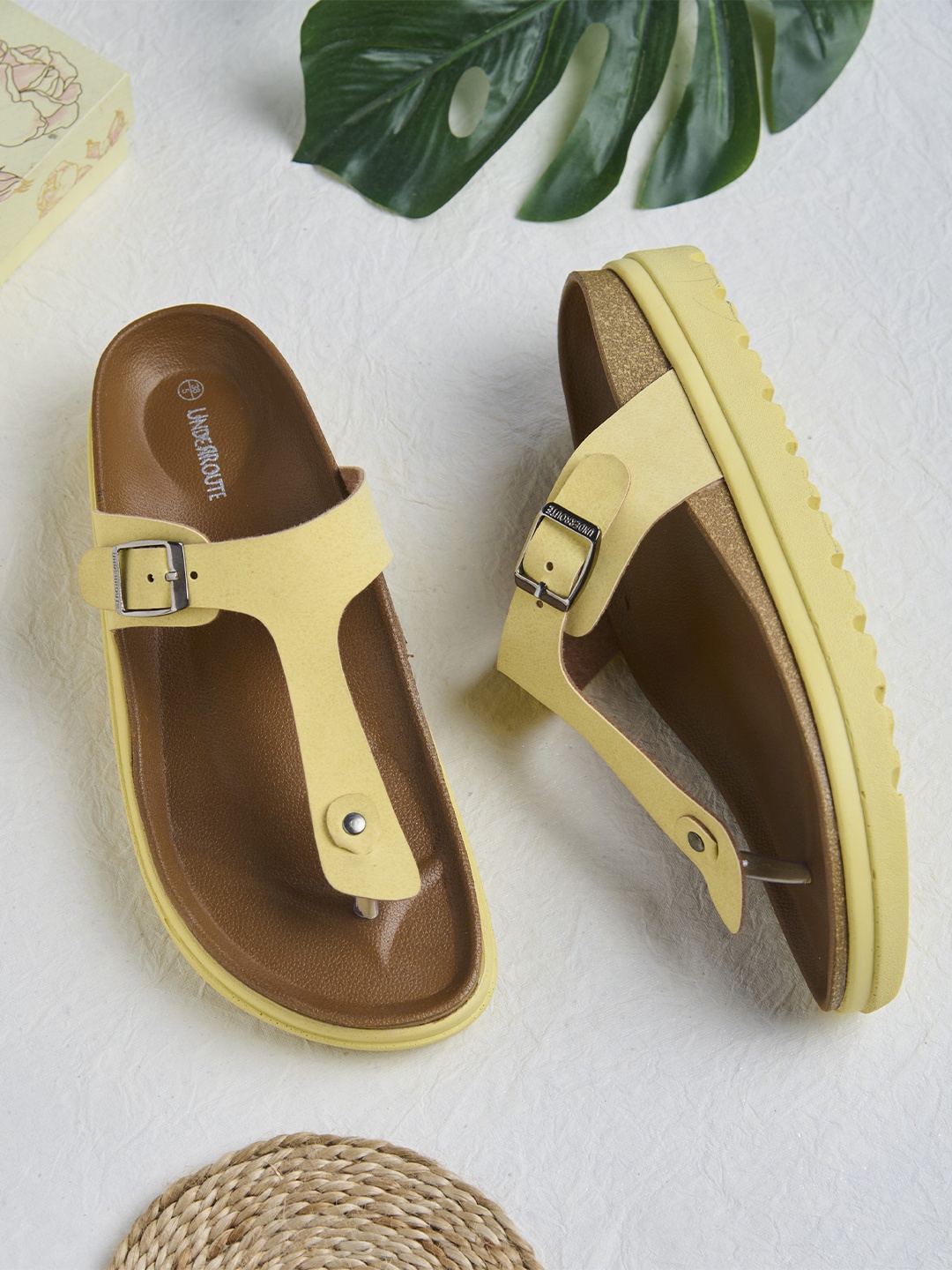 

UNDERROUTE Women Comfort Sandals, Yellow