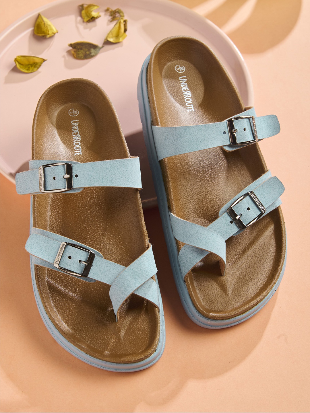 

UNDERROUTE Open Toe Flats, Blue