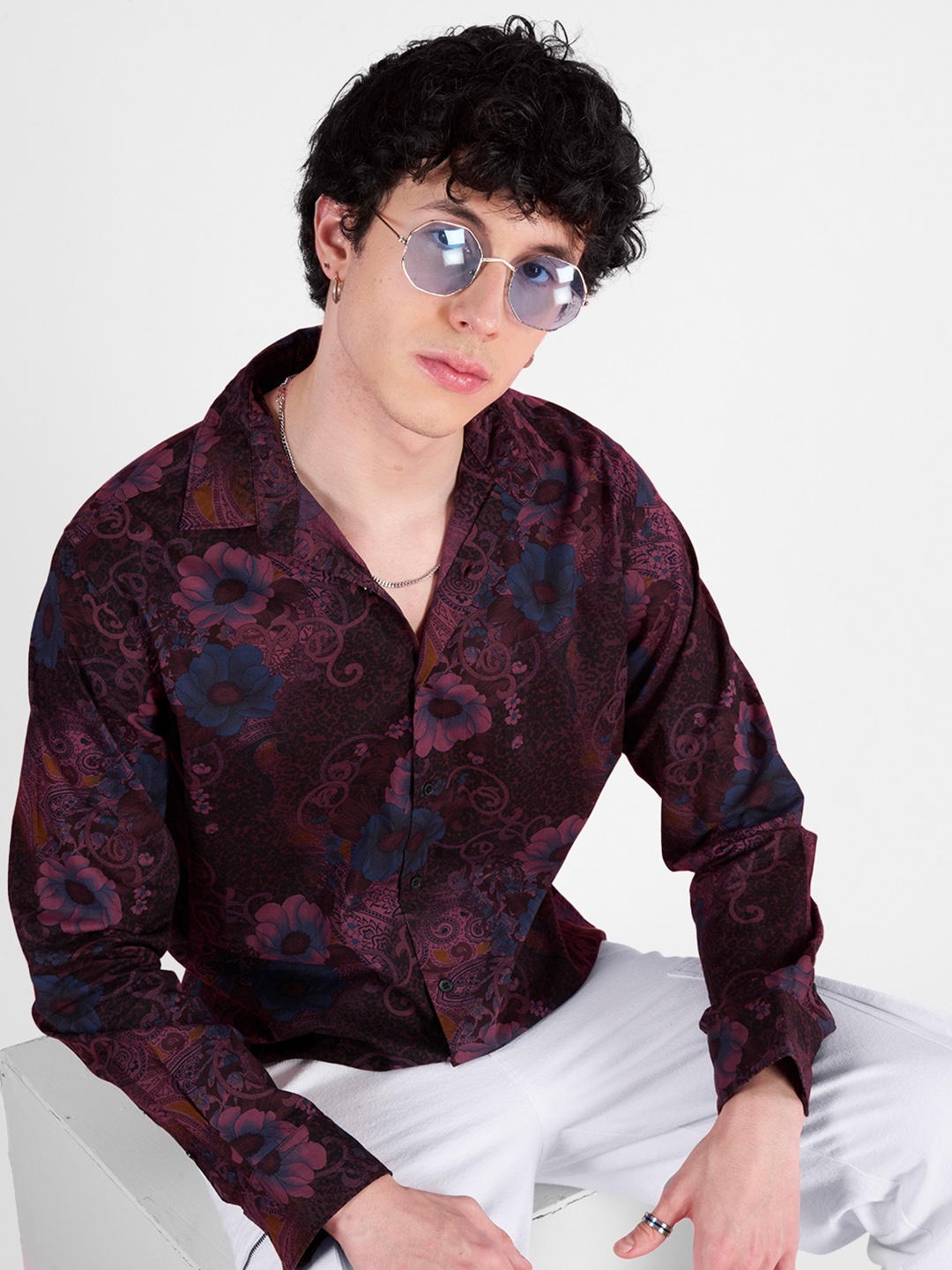 

IVOC Men Classic Spread Collar Floral Printed Cotton Casual Shirt, Purple
