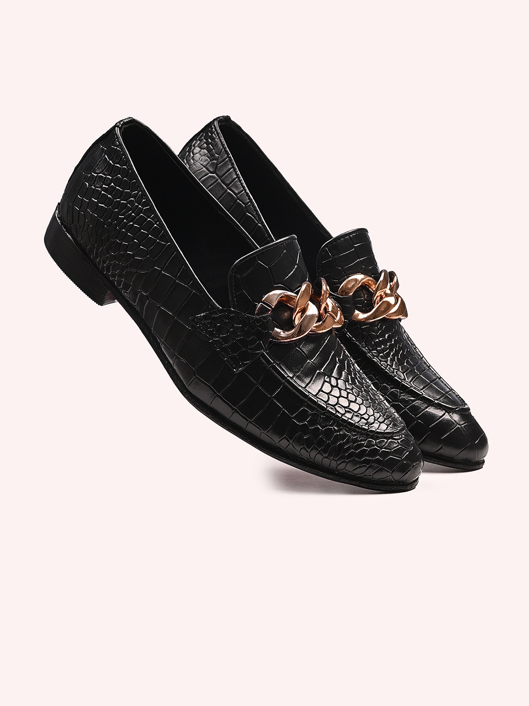 

ITALIAN ELEGANZA Men Textured Leather Formal Loafers, Black