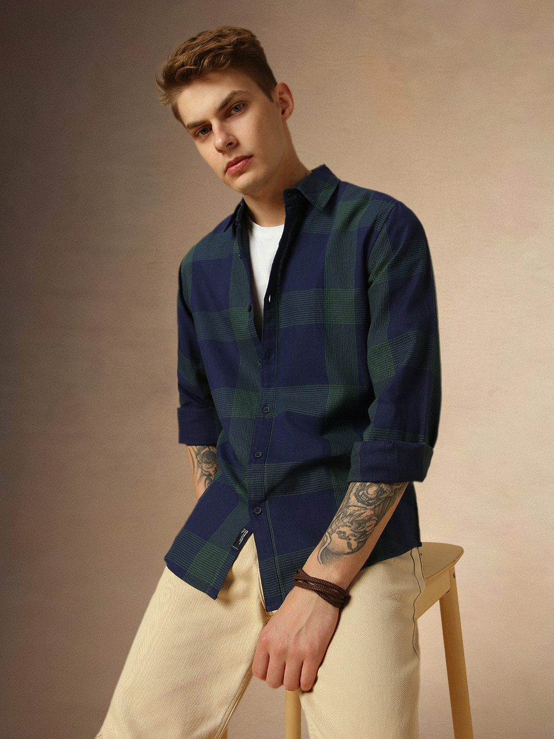 

Dennis Lingo Tartan Checks Checked Spread Collar Pure Cotton Casual Shirt, Navy blue