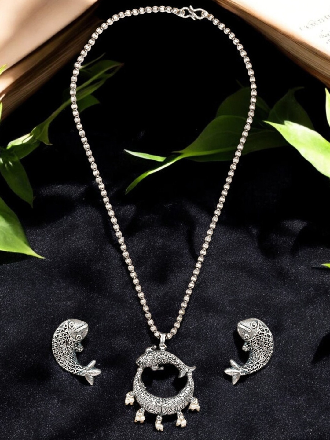 

VIVAZS Silver-Plated German Silver Oxidised Fish-Shaped Jewellery Set