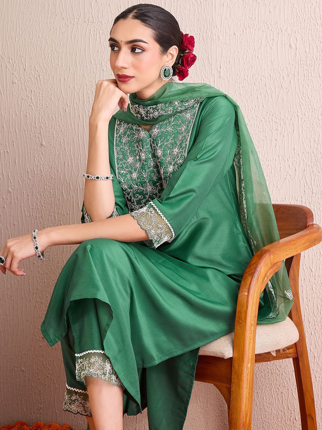 

Indo Era Women Ethnic Motifs Yoke Design Regular Thread Work Kurta with Trousers & With Dupatta, Green