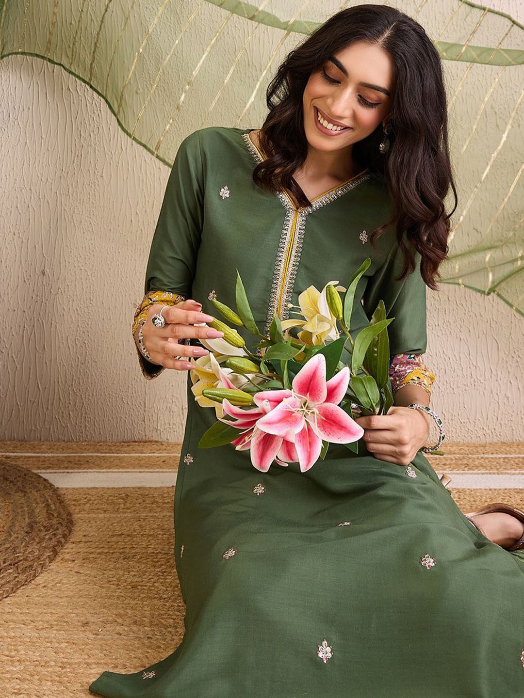 

Indo Era Women Floral Embroidered Regular Kurta with Trousers & With Dupatta, Green