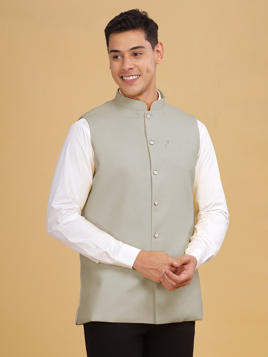 

Anouk Men Woven Nehru Jackets, Grey