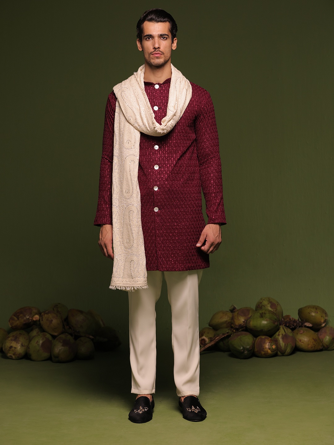 

KALPRAAG Ethnic Motifs Embroidered Mandarin Collar Sequinned Kurta With Trousers & Dupatta, Burgundy