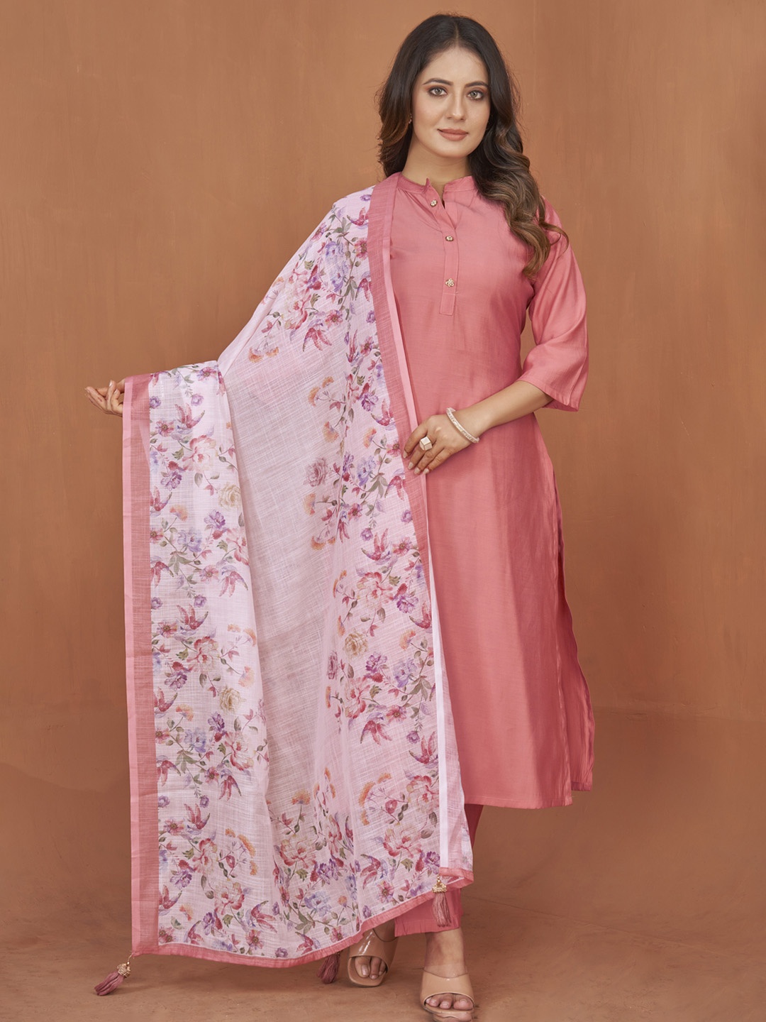 

STYLE SAMSARA Mandarin Collar Art Silk Regular Straight Kurta with Trousers & Dupatta, Pink