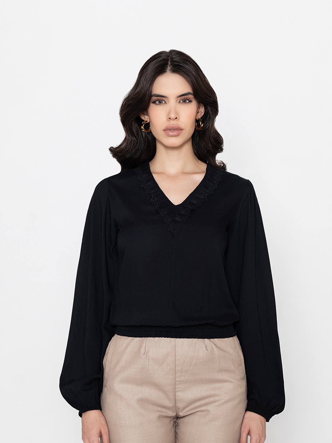 

Contemponari Puff Sleeve Top, Black