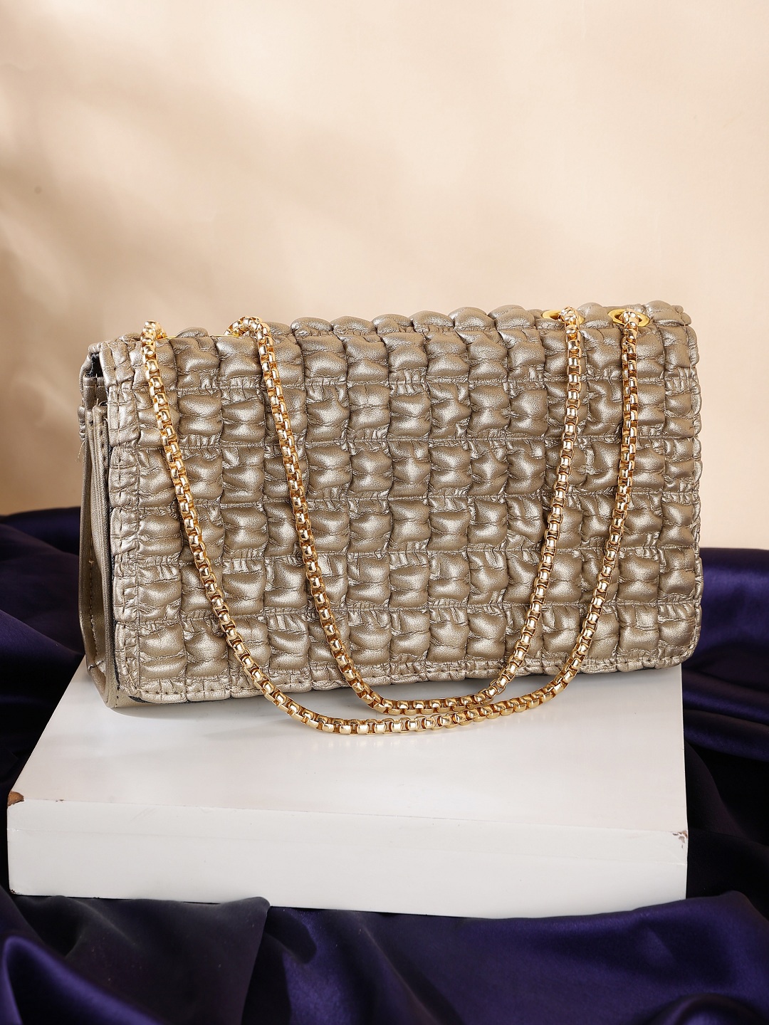 

SAZARA Textured Shoulder Bag, Rose gold