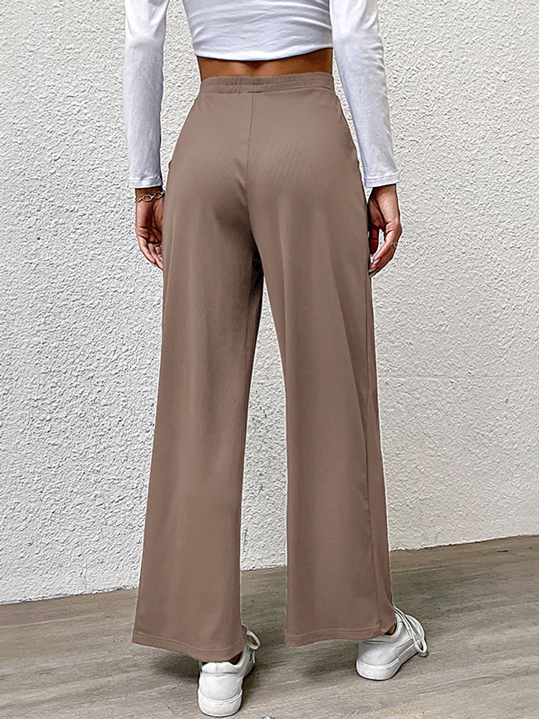 

HERE&NOW Women Solid High-Rise Parallel Trousers, Khaki