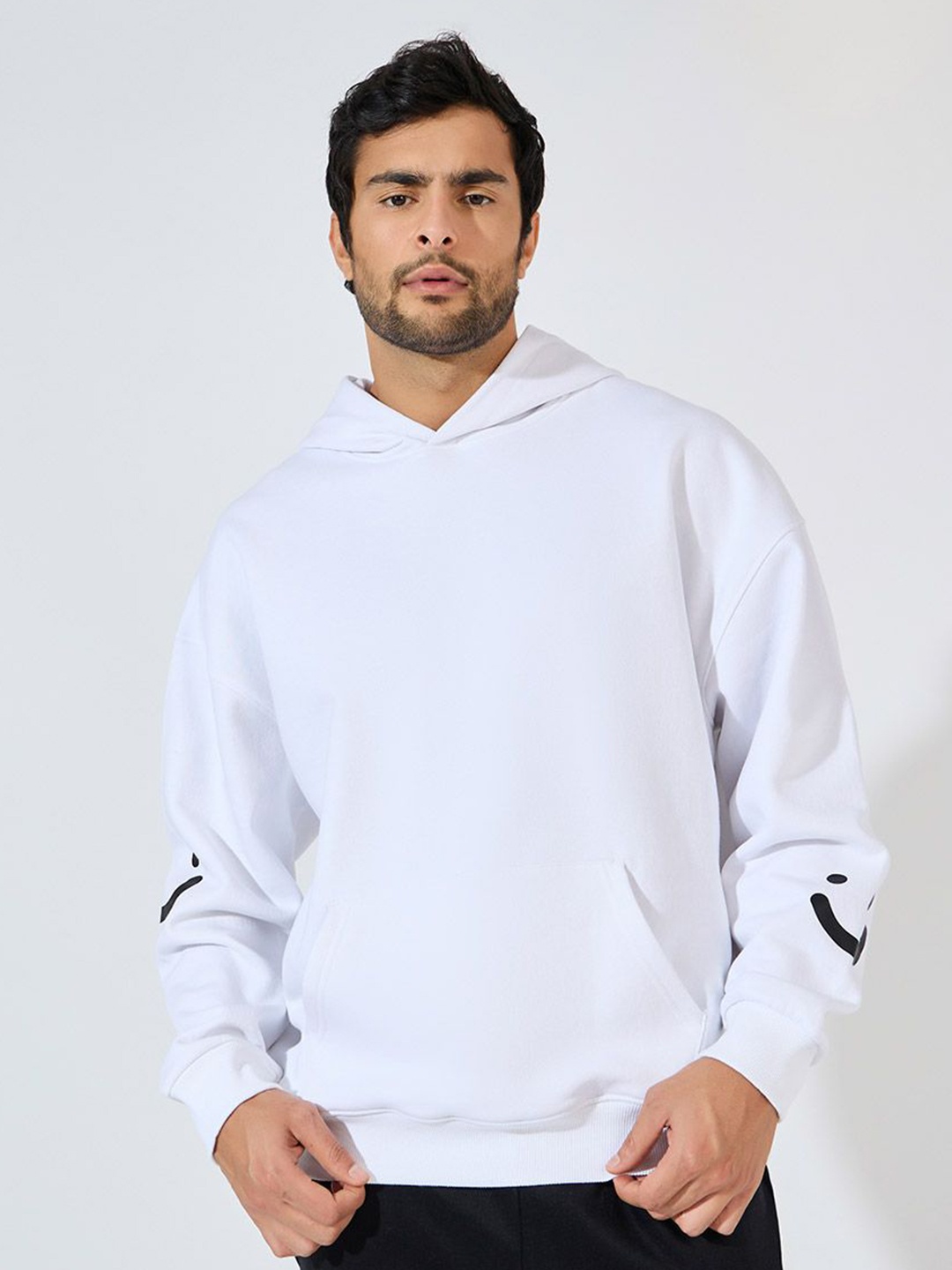 

Styli Graphic Printed Hooded Oversized Pullover Sweatshirt, White