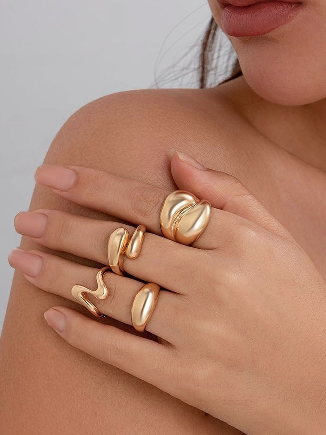 

Jewels Galaxy Set Of 4 Gold Plated Midi Adjustable Finger Rings