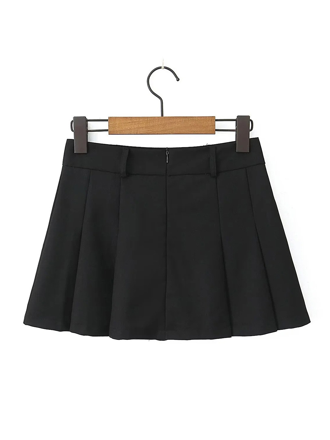 

LULU & SKY Women Shorts, Black