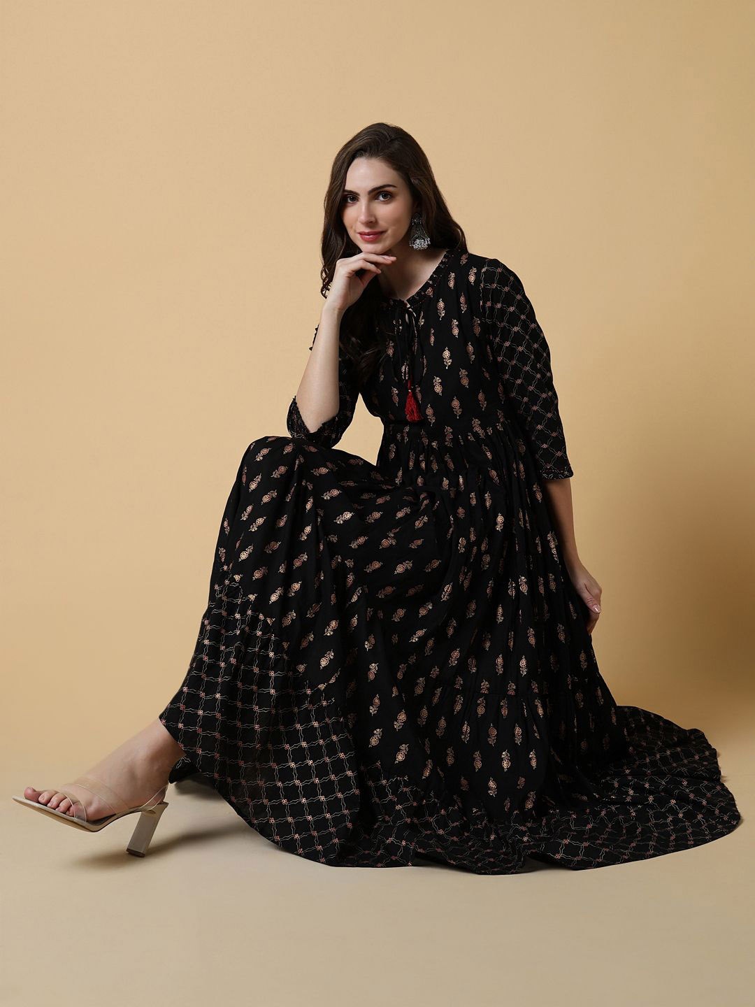 

SHOWOFF Ethnic Motifs Printed Sequinned A Line Kurta, Black