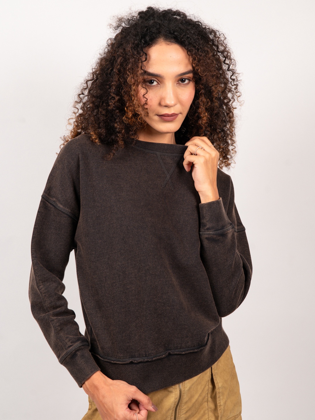 

Strong And Brave Women Cotton Pullover Sweatshirt, Brown