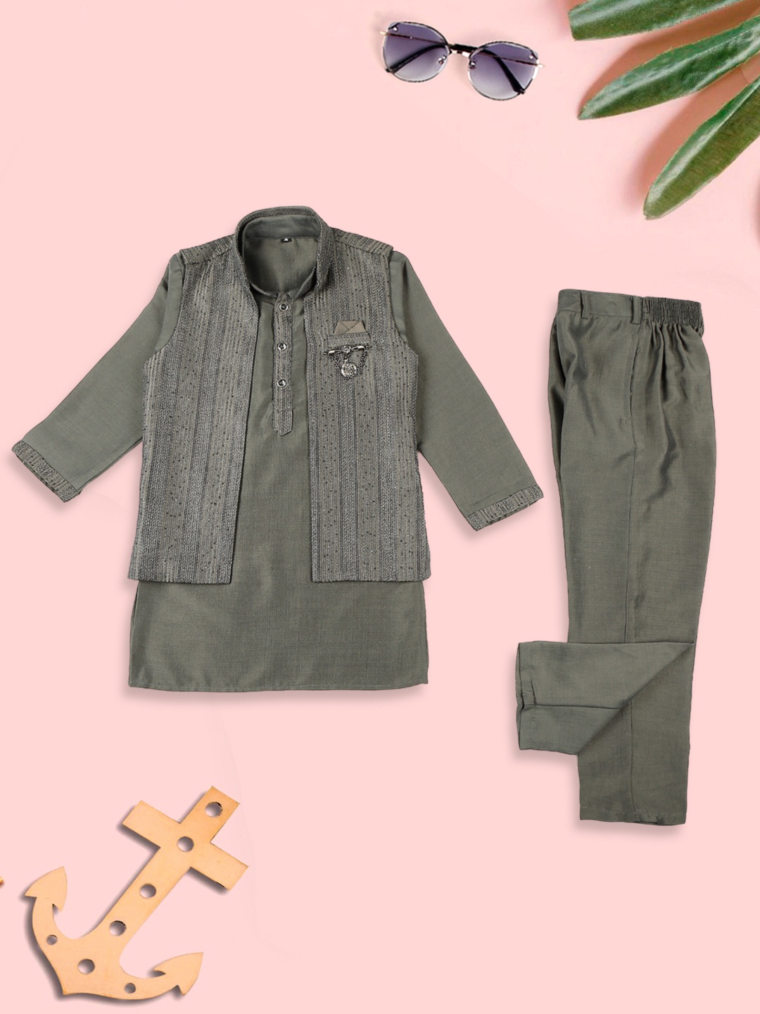 

YK Boys Mandarin Collar Straight Kurta with Trousers & Nehru jacket, Grey