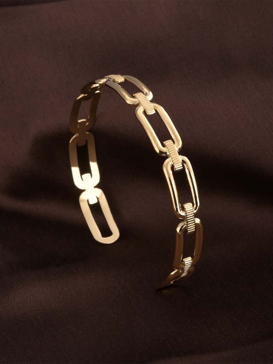 

PALMONAS Gold-Plated Link Cuff Bracelet