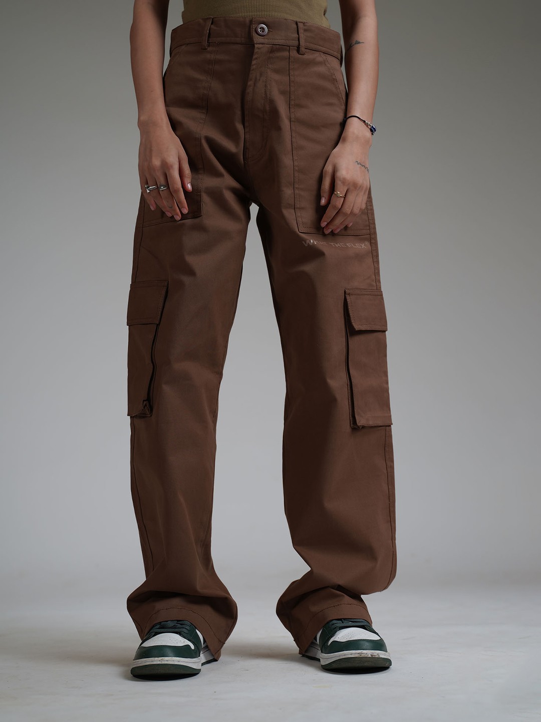 

WHAT THE FLEX Unisex Cargo Regular Trousers, Brown