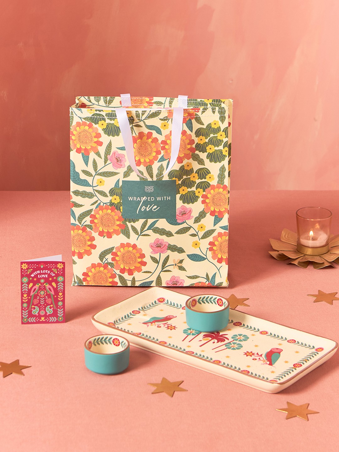 

Chumbak White & Green 3 Pieces Printed Snack Platter Gift Set