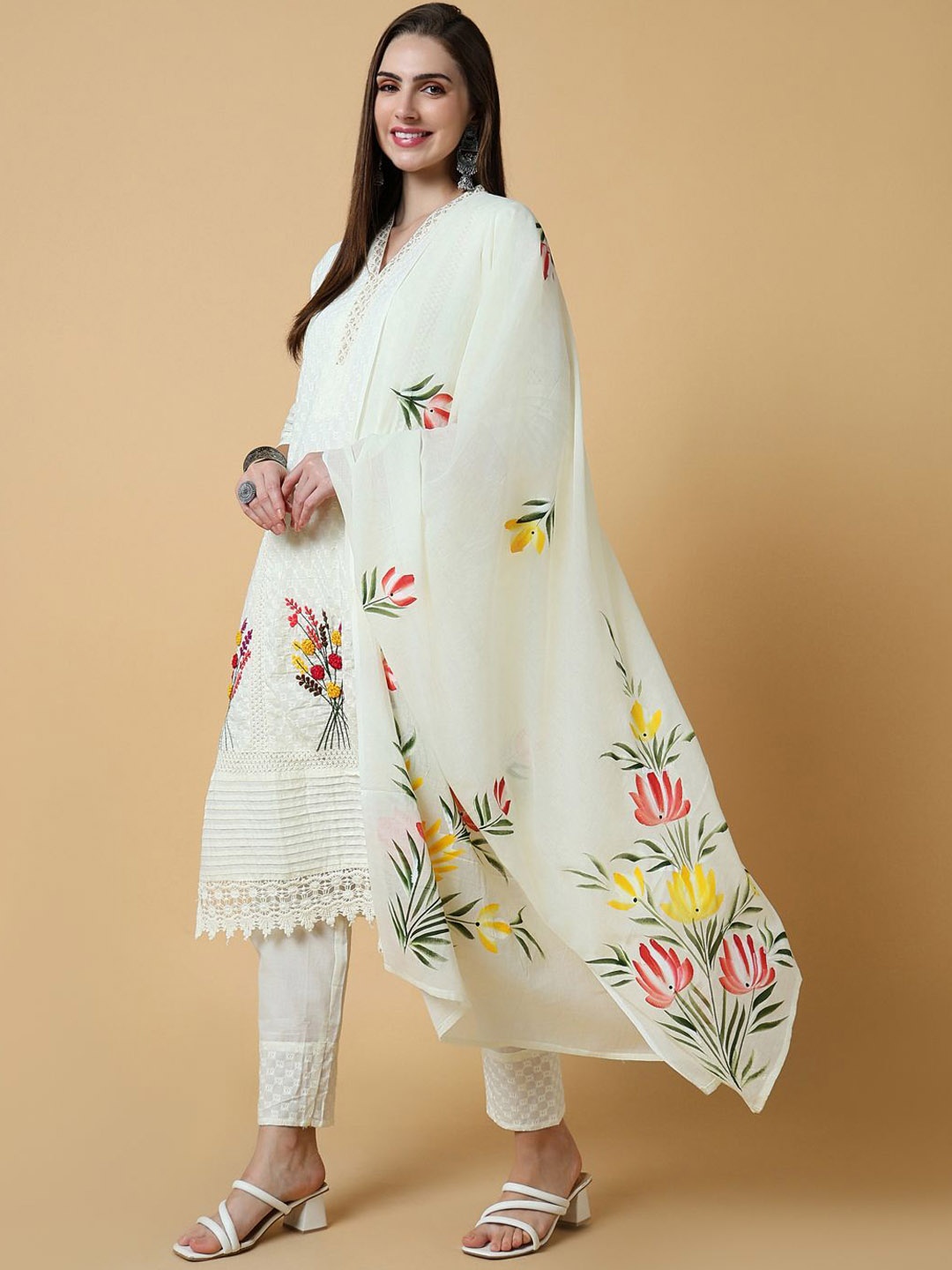 

SHOWOFF Ethnic Motifs Embroidered Straight Kurta with Trousers & Dupatta, Off white