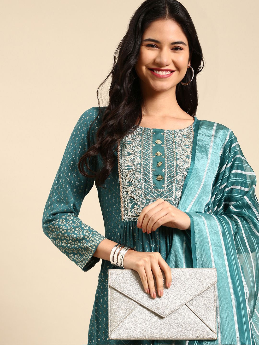 

SHOWOFF Ethnic Motifs Printed Sequined Straight Kurta With Trousers & Dupatta, Green