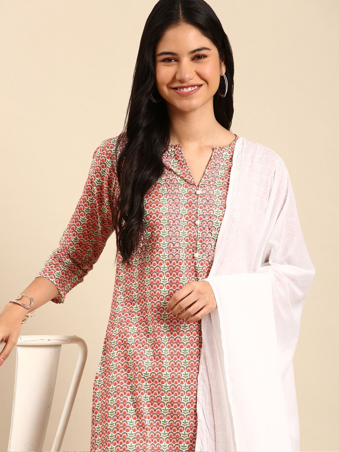 

SHOWOFF Floral Embroidered Notch Neck Sequinned Straight Kurta With Trousers & Dupatta, Peach