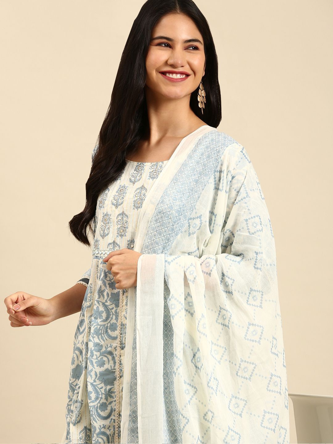 

SHOWOFF Floral Printed Panelled Anarkali Kurta with Trousers & Dupatta, Cream