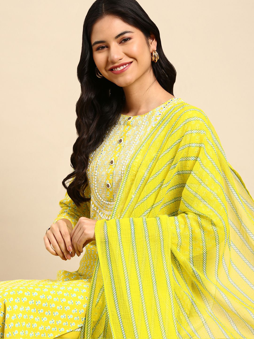 

SHOWOFF Women Floral Printed Mirror Work Straigt Kurta with Trousers & Dupatta, Yellow