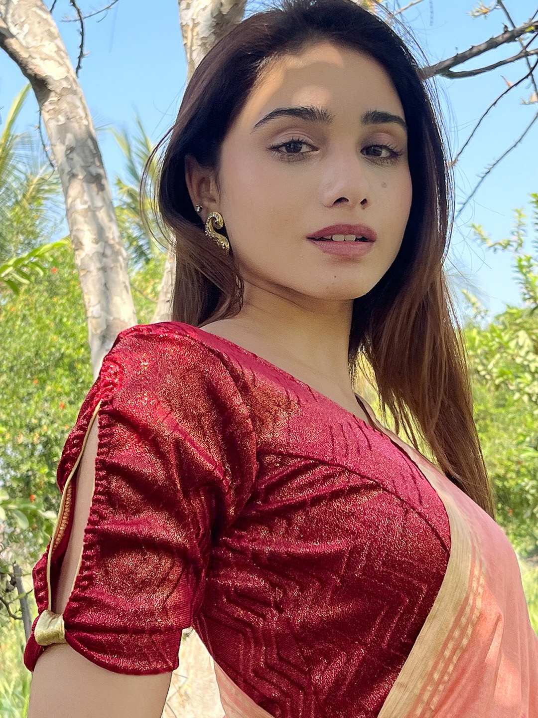 

Bindigasm's Advi Embellished Velvet Saree Blouse, Red