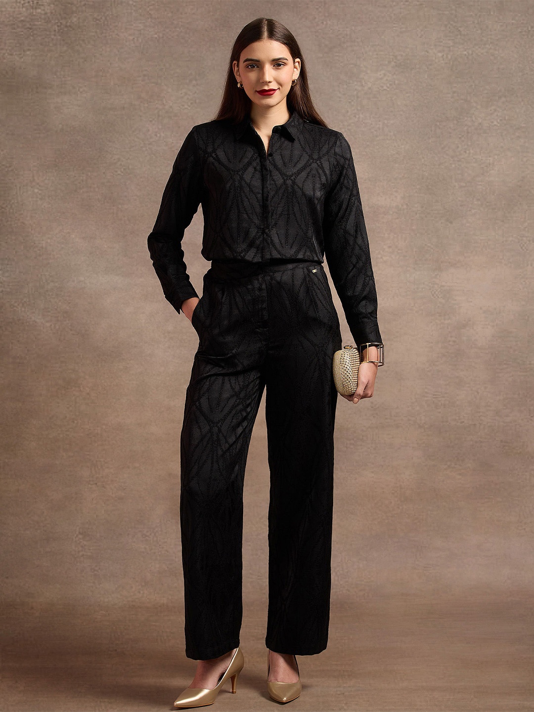 

U.S. Polo Assn. Women Flared High-Rise Pleated Trousers, Black