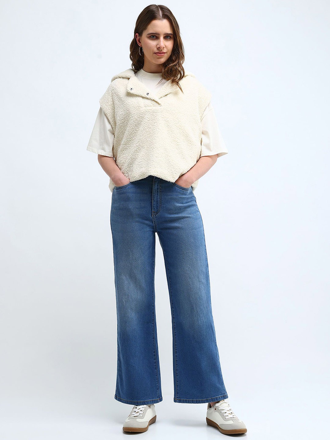 

Flying Machine Women Wide Leg High-Rise Light Fade Stretchable Jeans, Blue