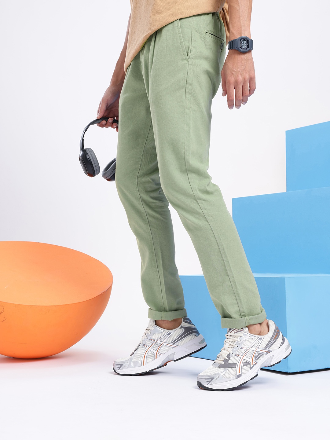 

Aeropostale Men Regular Fit Trousers, Olive