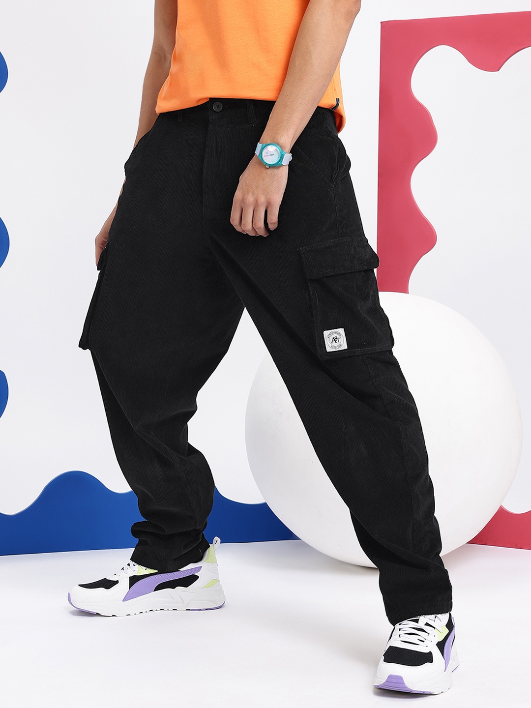 

Aeropostale Men Cargo Style Trousers, Black