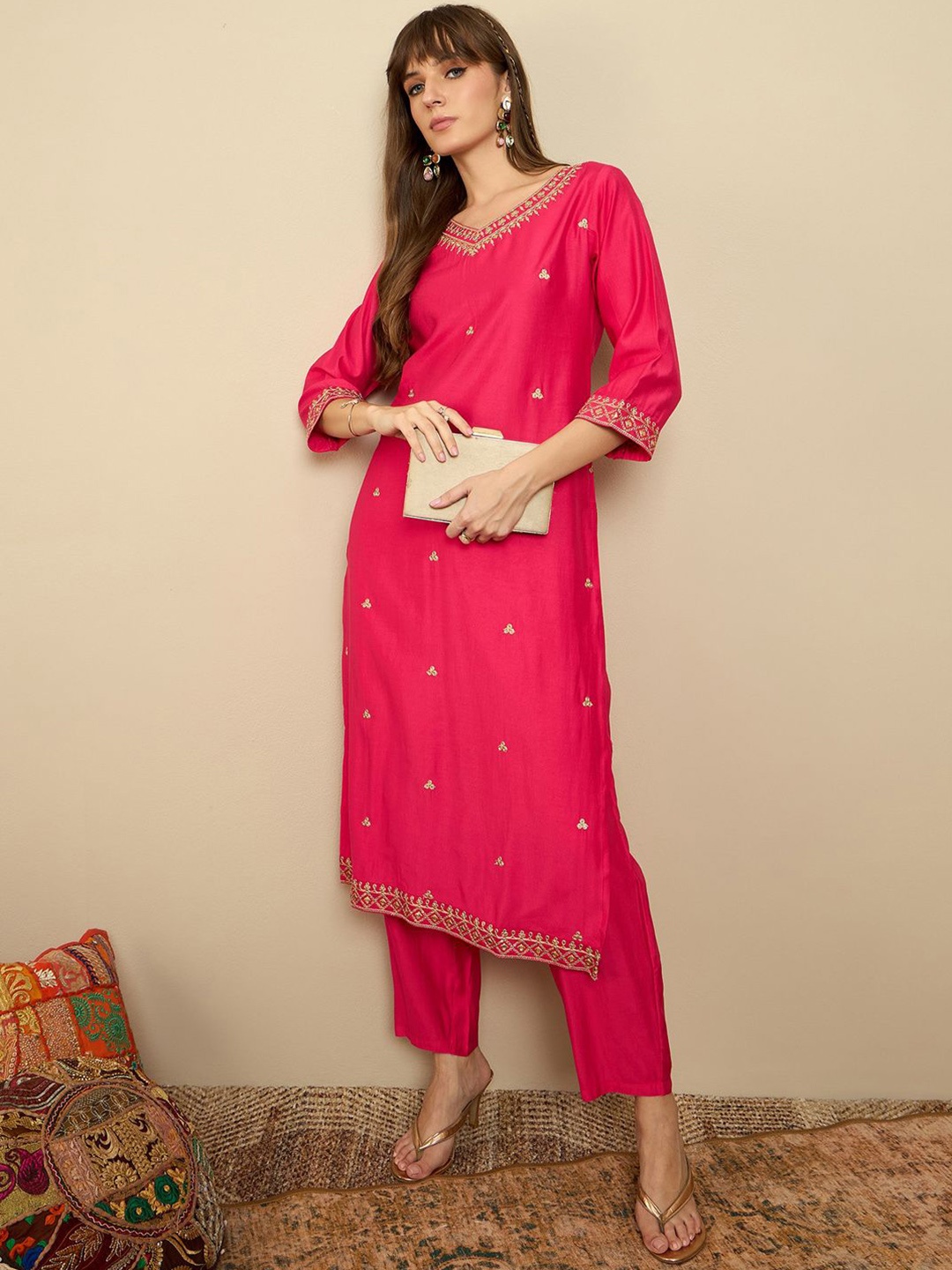 

Indo Era Floral Embroidered Liva Straight Kurta With Trousers, Pink
