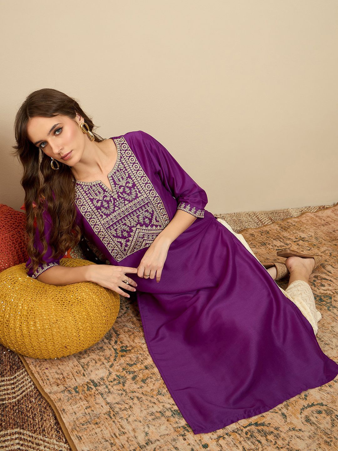 

Indo Era Ethnic Motifs Embroidered Notched Neck Thread Work Liva Straight Kurta, Purple