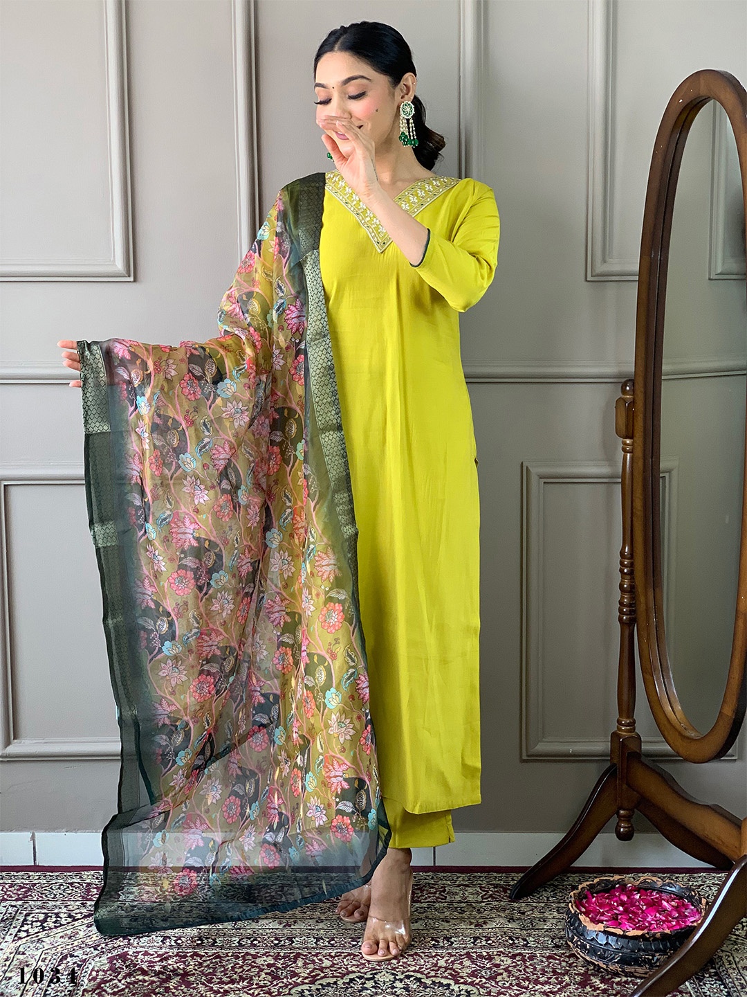 

Ishin V-Neck Straight Kurta With Trousers & Dupatta, Yellow