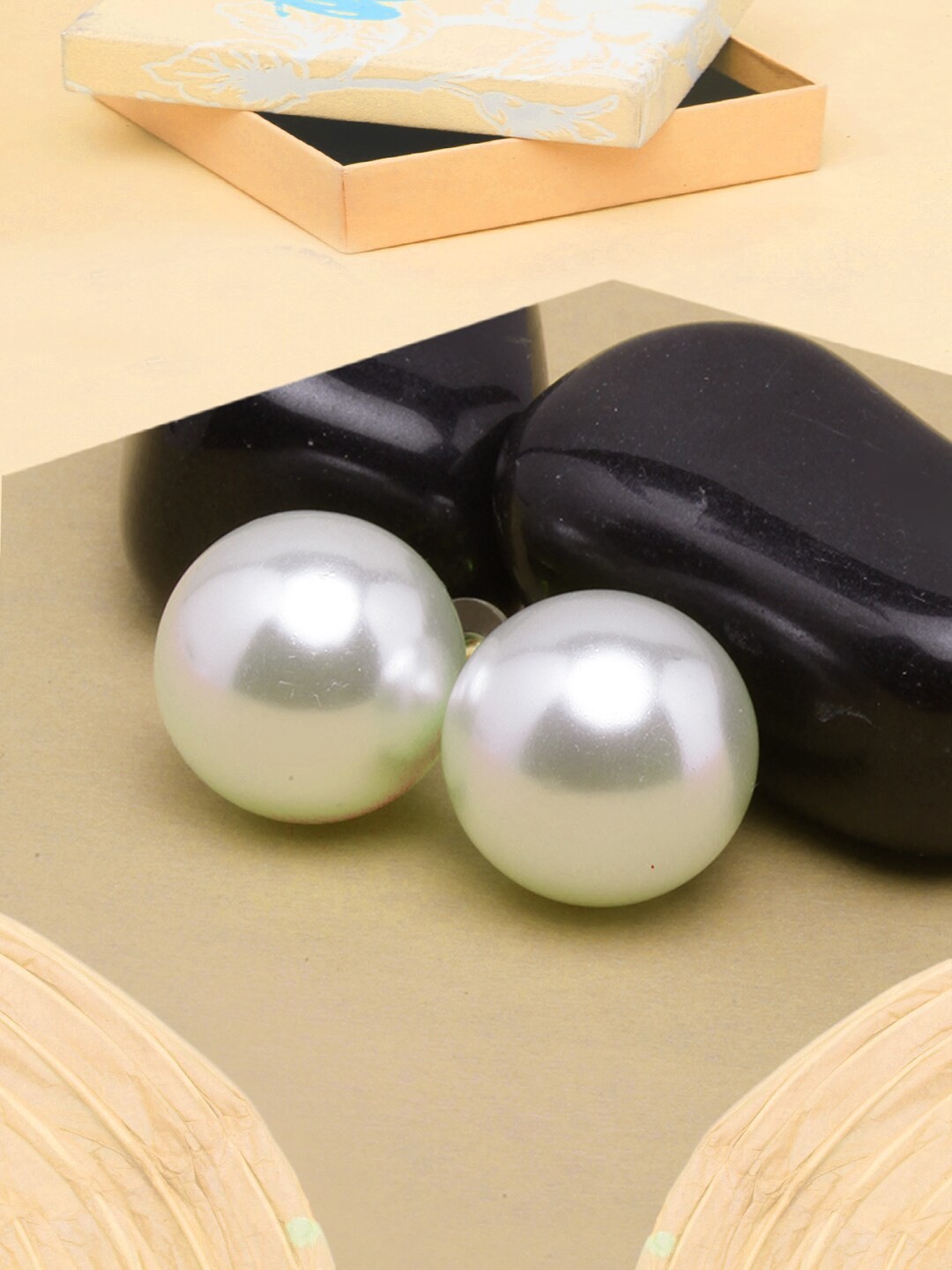 

Styled Diva Circular Pearl Studs, Silver
