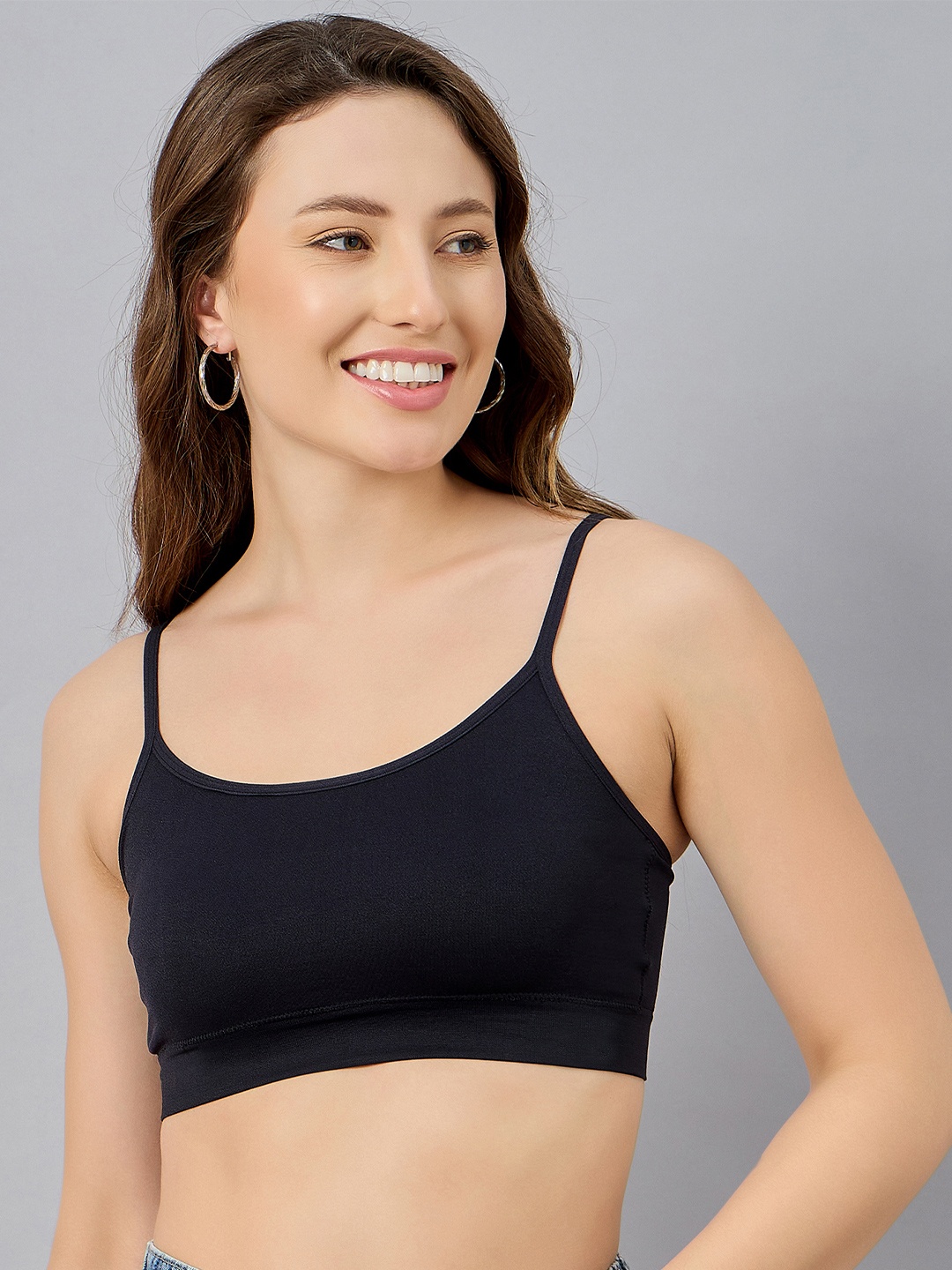 

DressBerry Women Seamless Non-Wired Medium Coverage Everyday Solid Bra, Black