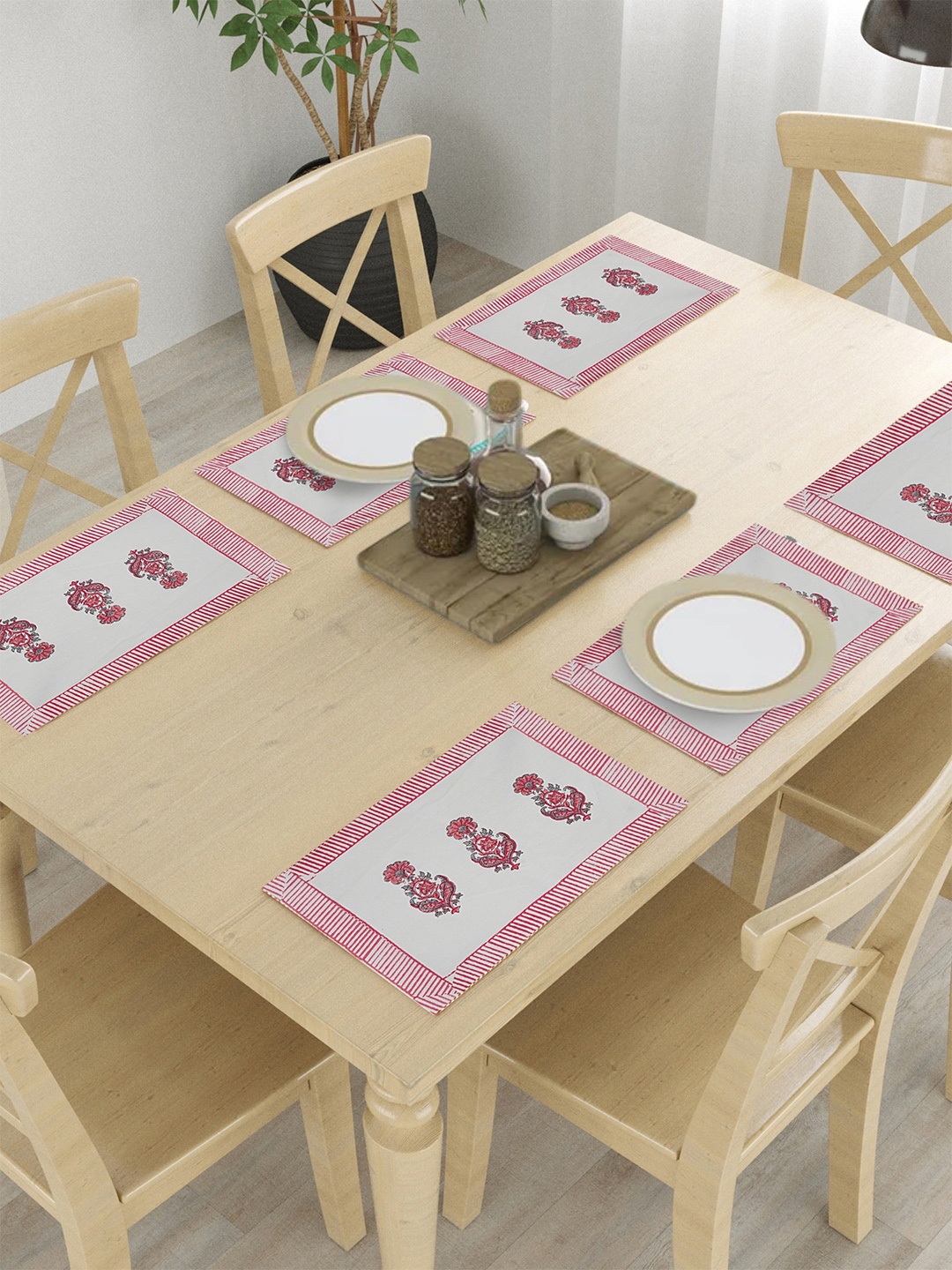 

LIVING ROOTS White & Pink 6 Pieces Cotton Floral Printed Table Placemats