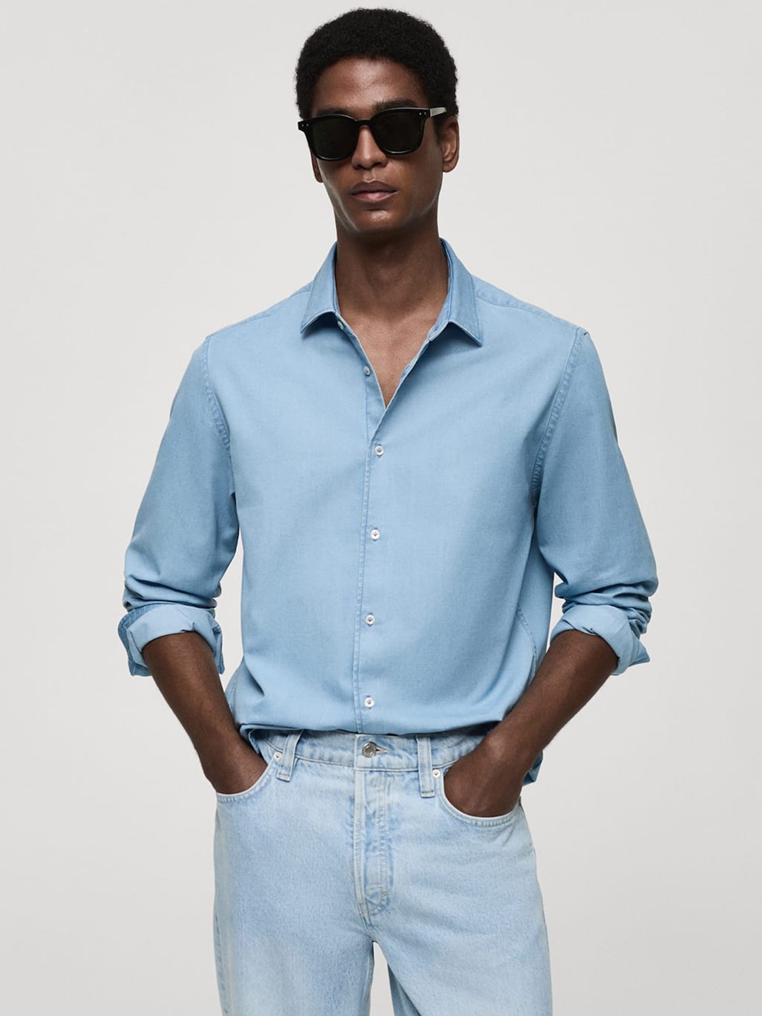 

MANGO MAN Pure Cotton Chambray Casual Shirt, Blue