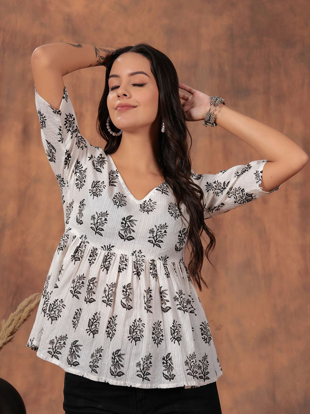 

SHIONS Women Floral Printed V-Neck Peplum Pure Cotton Top, White