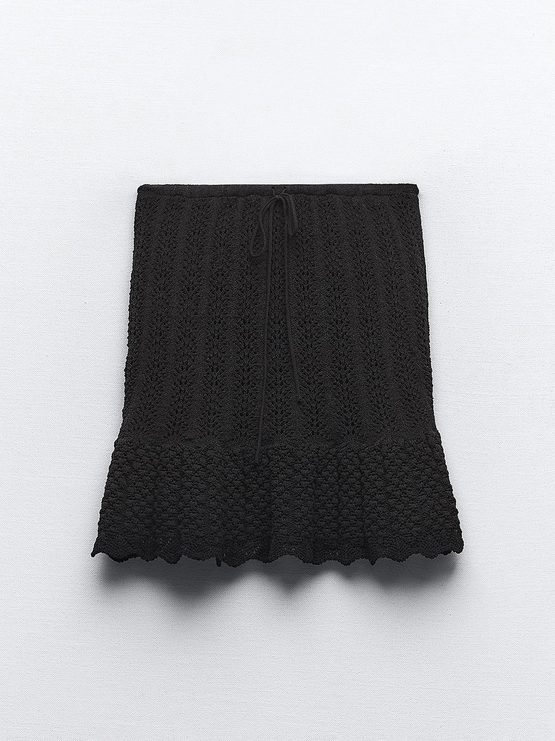 

ZARA Women Knitted Trumpet Skirt, Black