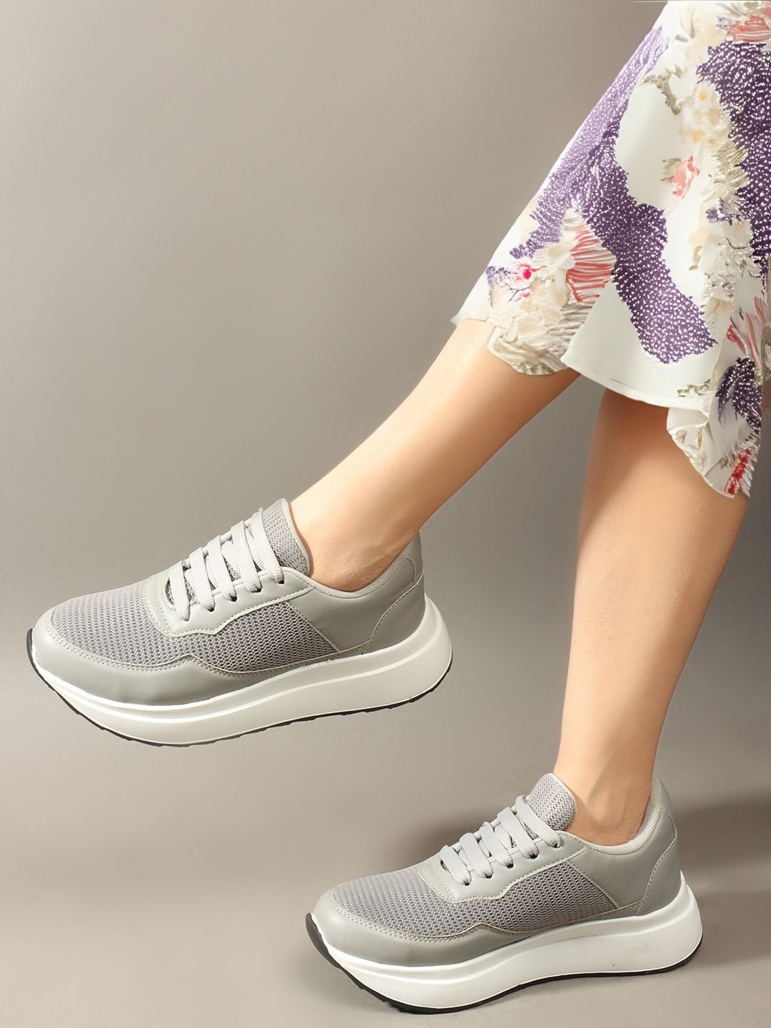 

The Roadster Lifestyle Co Women Casual Comfort Sneaker, Grey
