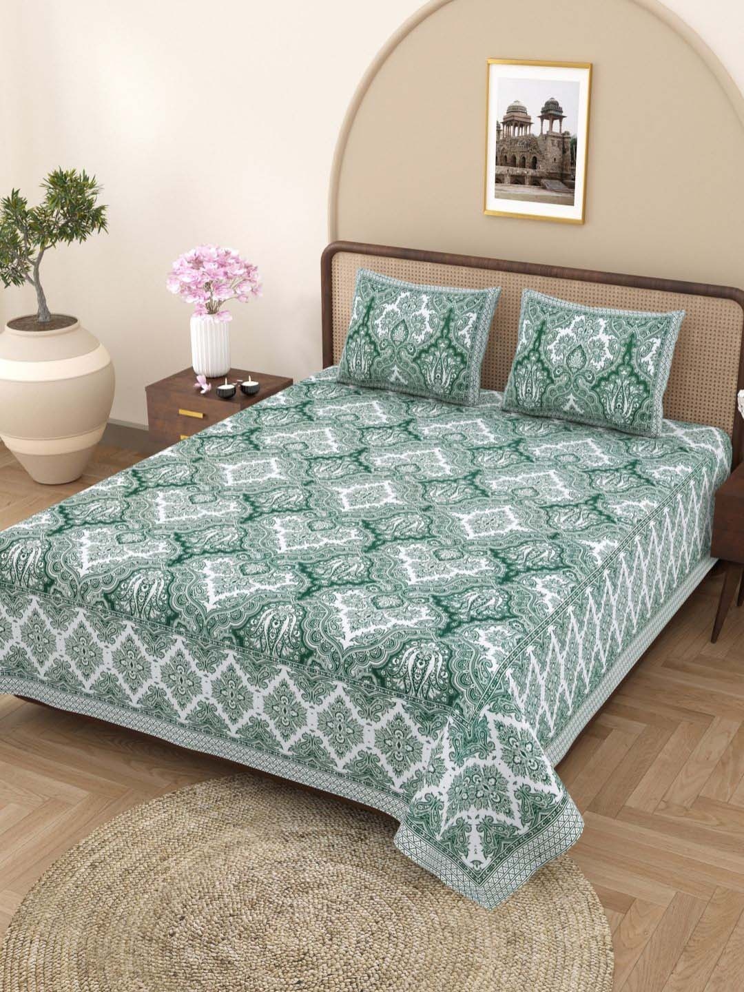 Plarsh Comfort Green Floral Printed 180 TC Pure Cotton King Bedsheet With 2 Pillow Covers