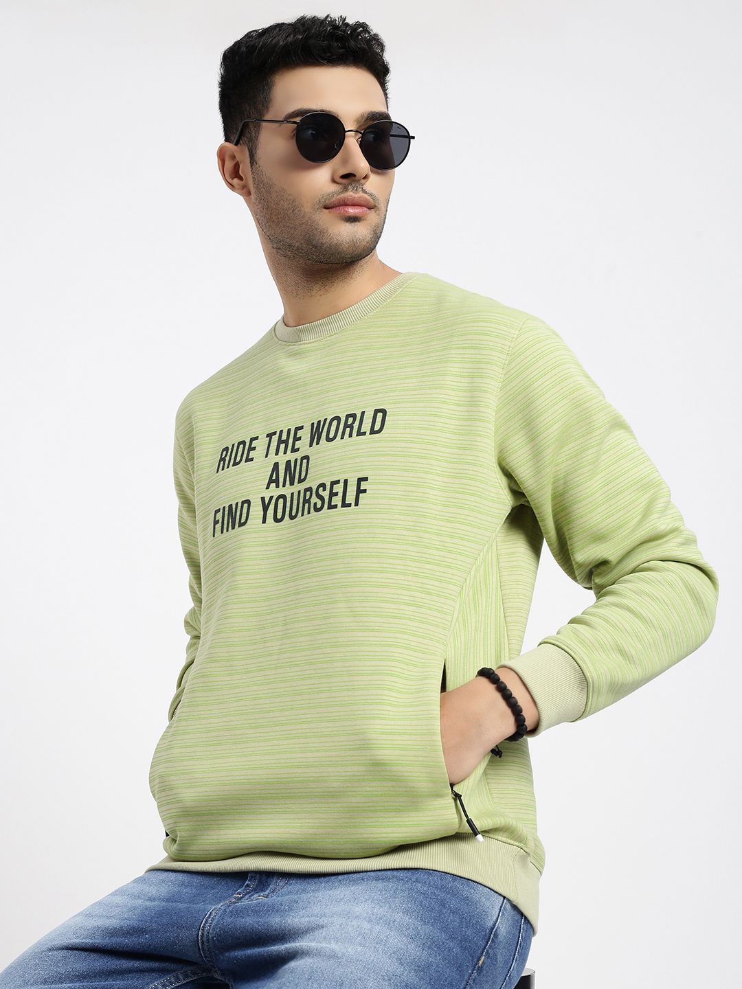 

SHOWOFF Men Striped Round Neck Pullover Sweatshirt, Green