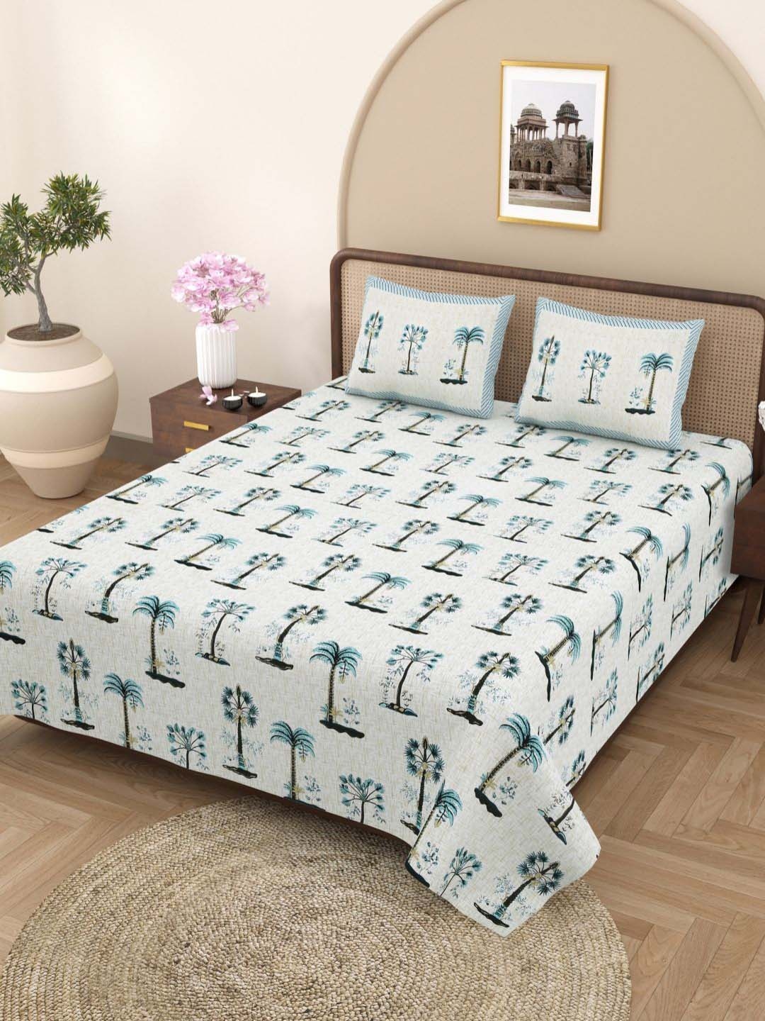 

Plarsh Comfort White Floral Printed 180 TC Pure Cotton King Bedsheet With 2 Pillow Covers