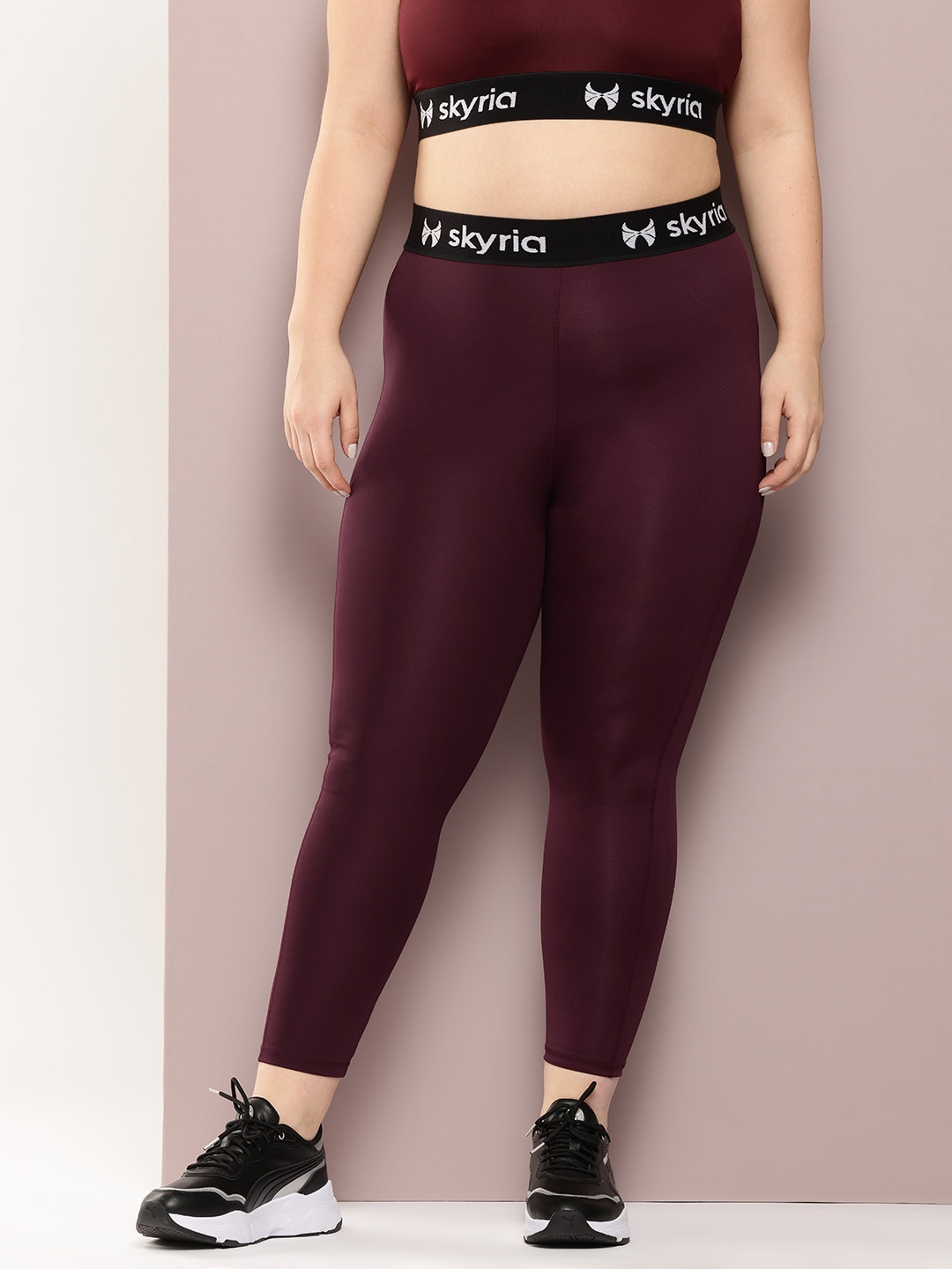 

skyria Plus Size Cropped Tights, Burgundy
