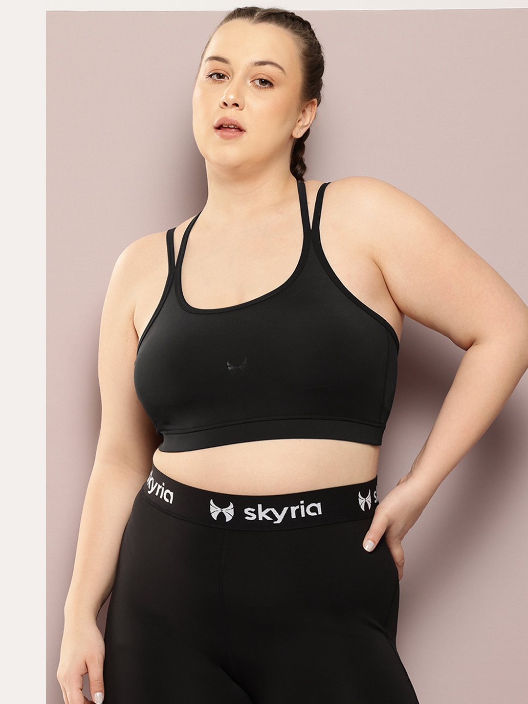 

skyria Plus Size Medium Coverage Sports Bra, Black